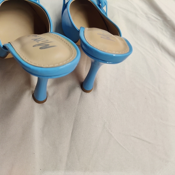 Mixx shuz brand new Front Mule Heel - Blue size 8 - Picture 3 of 5